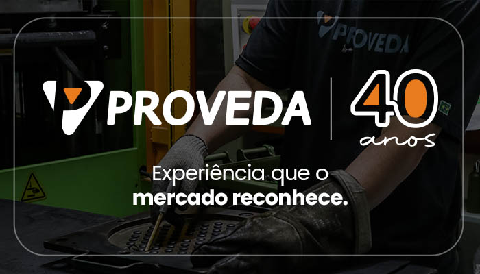 Banner comemorativo da Proveda 40 anos com mensagem “Experiência que o mercado reconhece” sobre imagem de processo industrial.